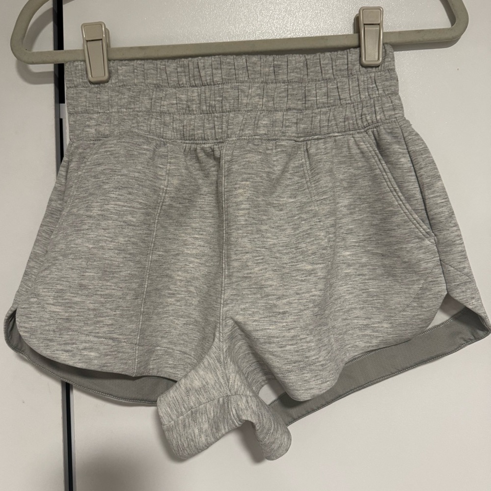 Abercrombie - YPB neoKNIT Unlined Short